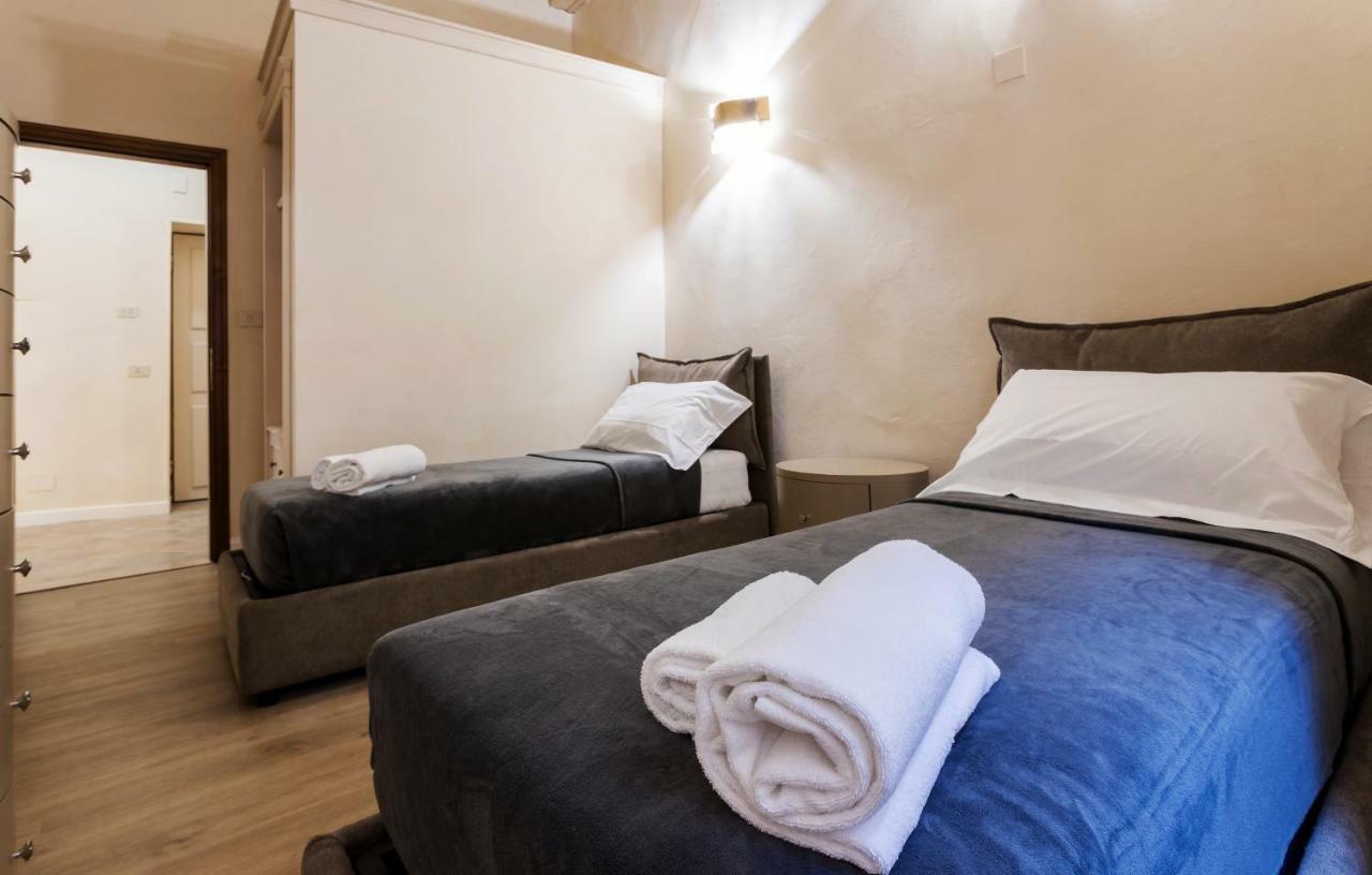 Duomo 2 Bedroom Apartment Флоренция Екстериор снимка