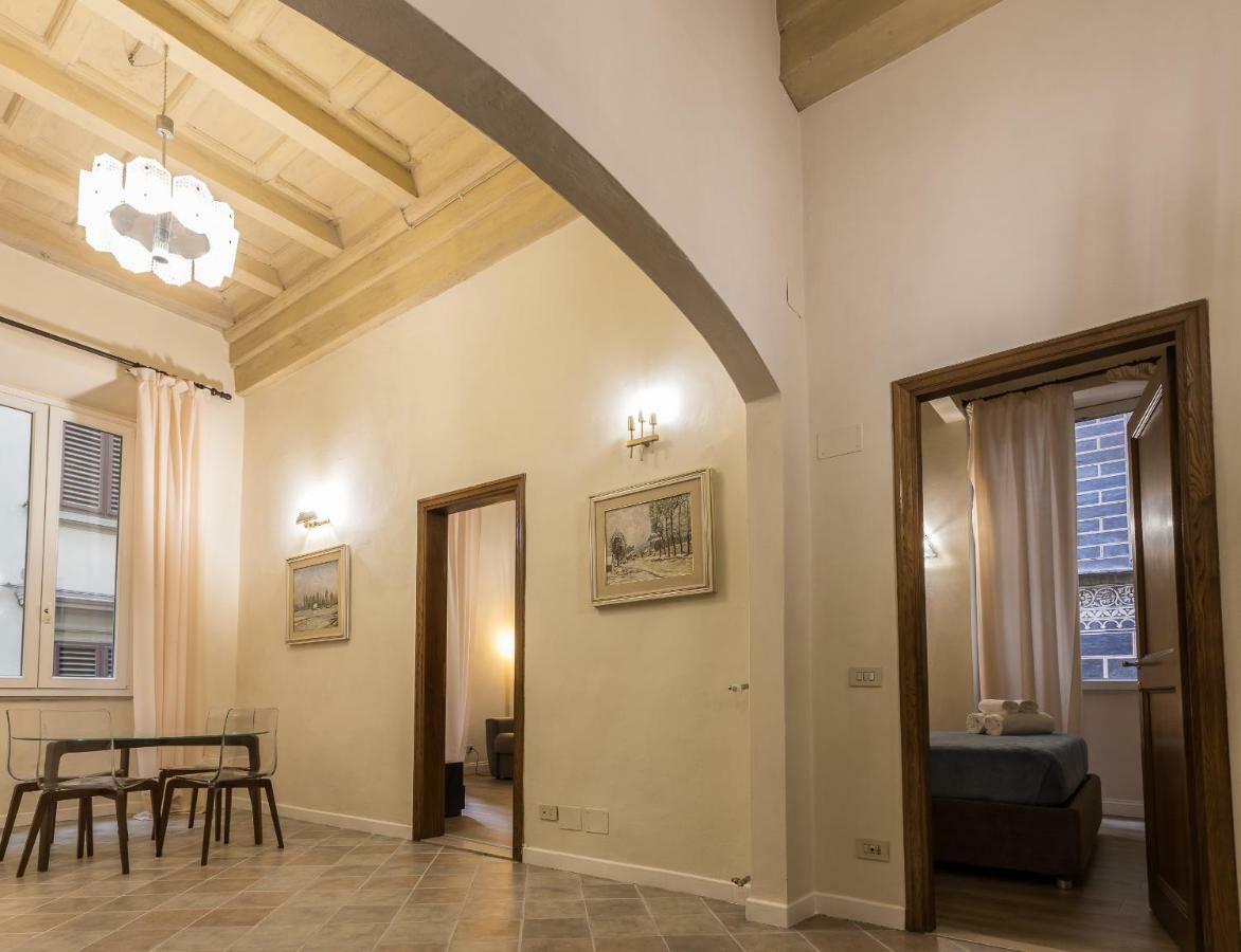 Duomo 2 Bedroom Apartment Флоренция Екстериор снимка